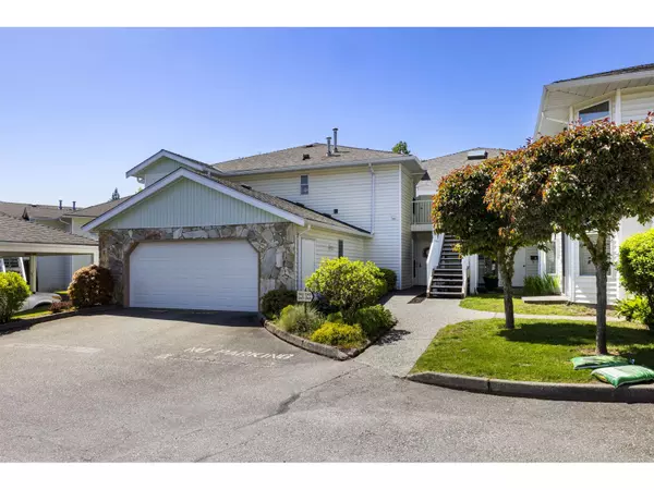 Surrey, BC V3W0J6,7156 121 ST #241