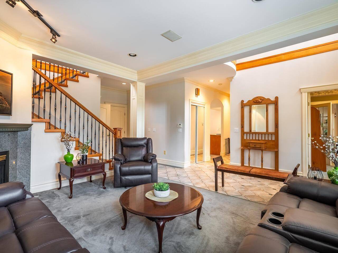 Delta, BC V4C8G6,10419 WILTSHIRE BOULEVARD