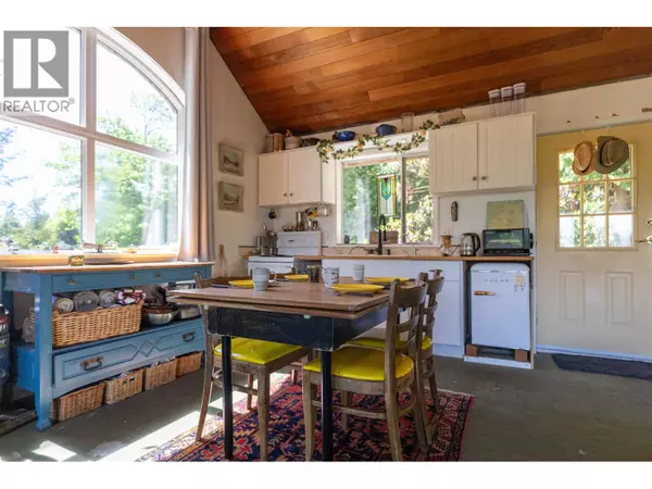 Keats Island, BC V0N1V0,586 TREASURE TROVE ROAD