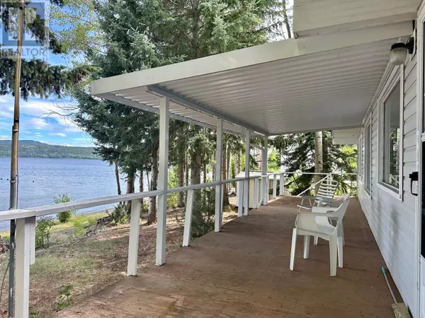 Fraser Lake, BC V0J1S0,8241 PETERSON ROAD