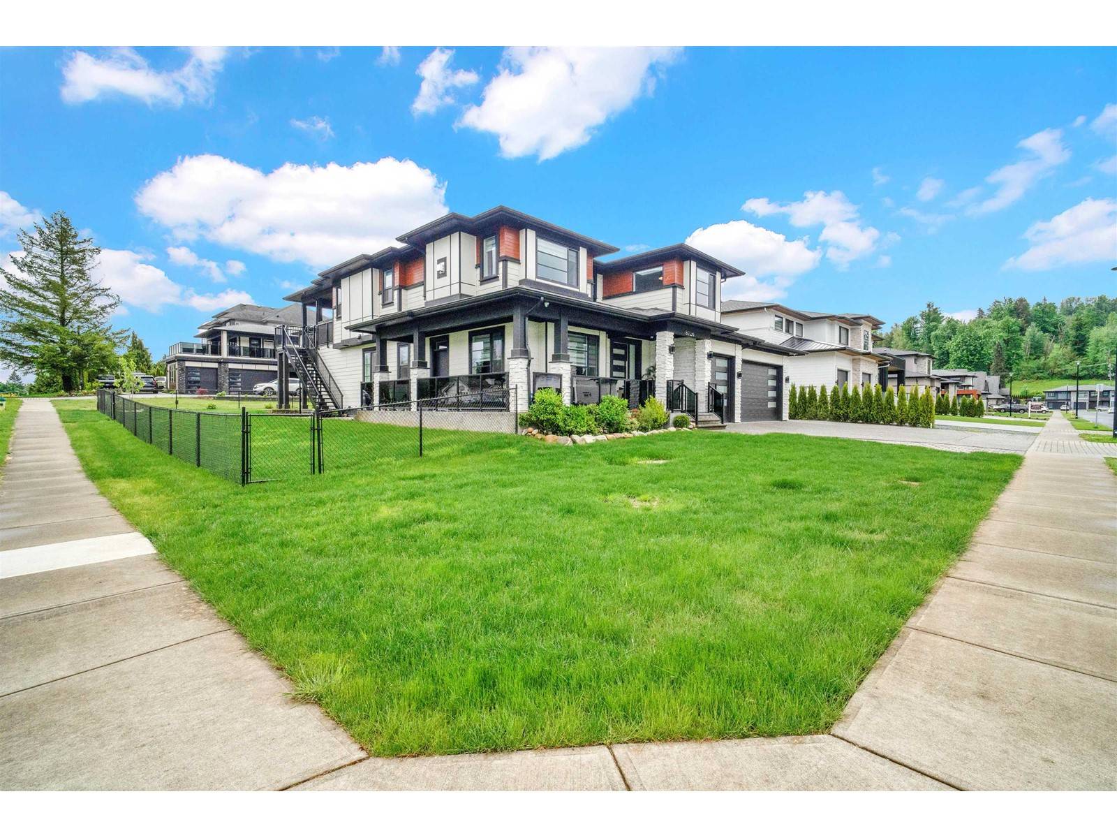 Mission, BC V2V0H8,8726 CLEVEN DRIVE