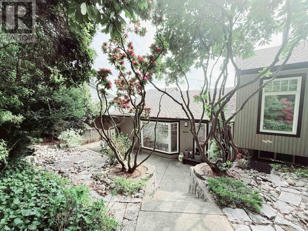 18 AXFORD BAY, Port Moody, BC V3H3R2