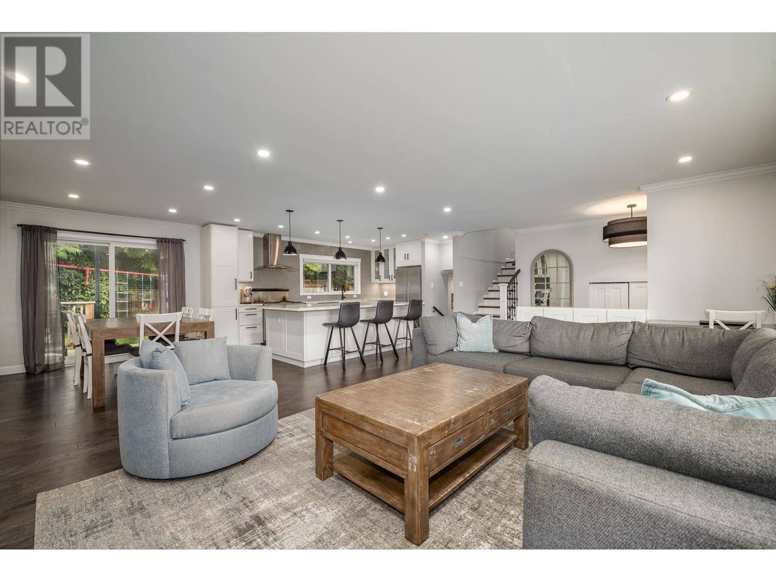 Delta, BC V4M1K2,5047 ERIN WAY