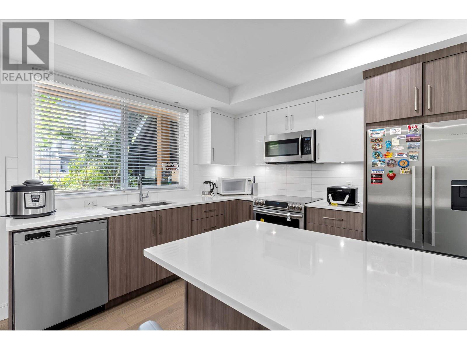 2388 E 34TH AVENUE, Vancouver, BC V5R0H4