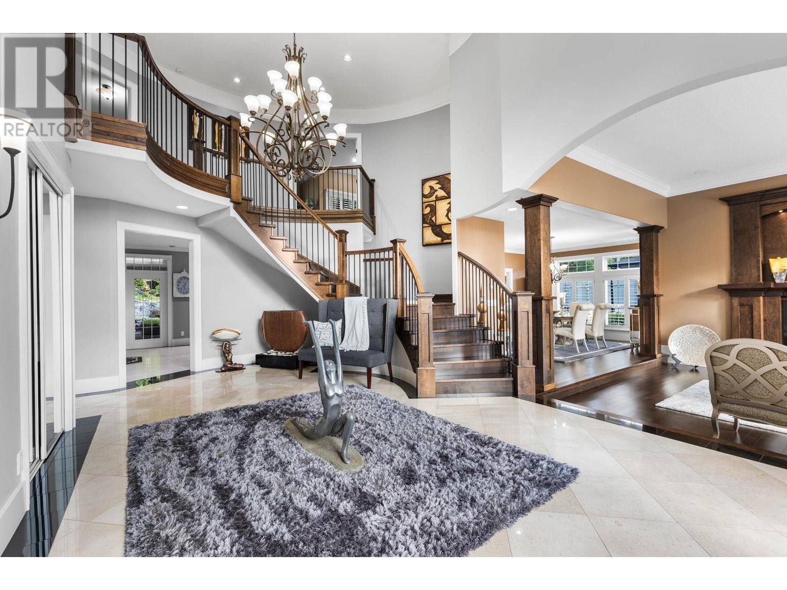 Coquitlam, BC V3E2W7,3027 PLATEAU BOULEVARD