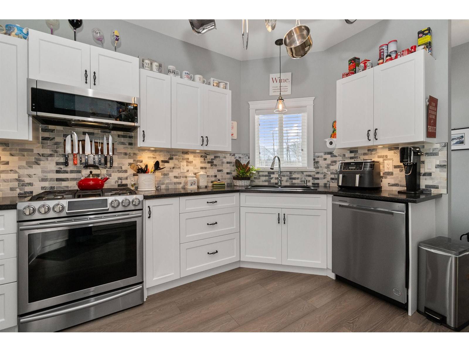 Agassiz, BC V0X1L3,59060 LOUGHEED HWY #24