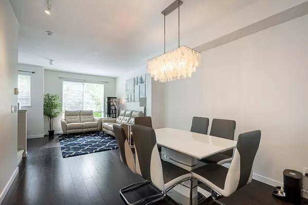 Abbotsford, BC V2T0C6,31032 WESTRIDGE PL #28