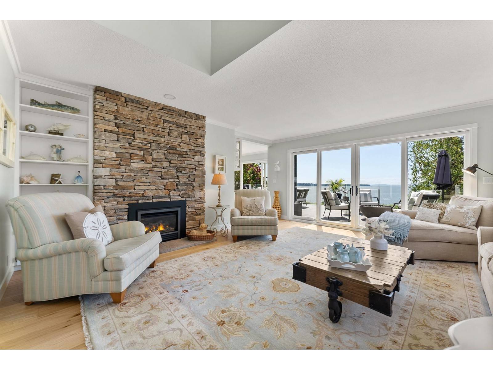 Surrey, BC V4A4C3,1302 132B STREET