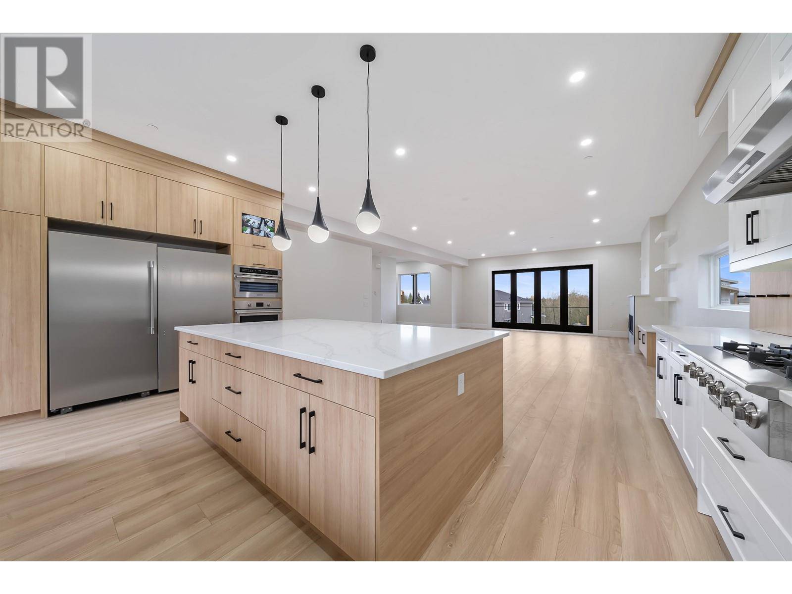 Maple Ridge, BC V4R2P7,13588 BIRDTAIL DRIVE