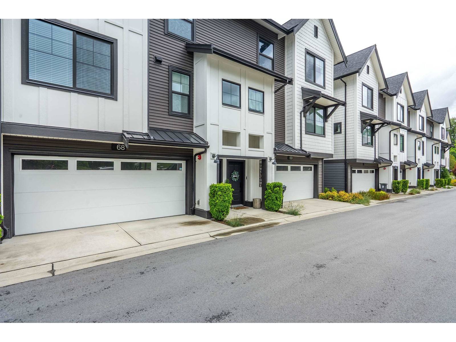 Langley, BC V2Y3P1,7967 197 #68