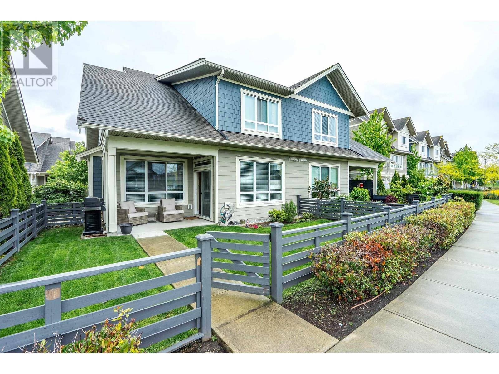 Tsawwassen, BC V4M0B8,1816 OSPREY DR #203
