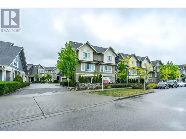 Tsawwassen, BC V4M0B8,1816 OSPREY DR #203