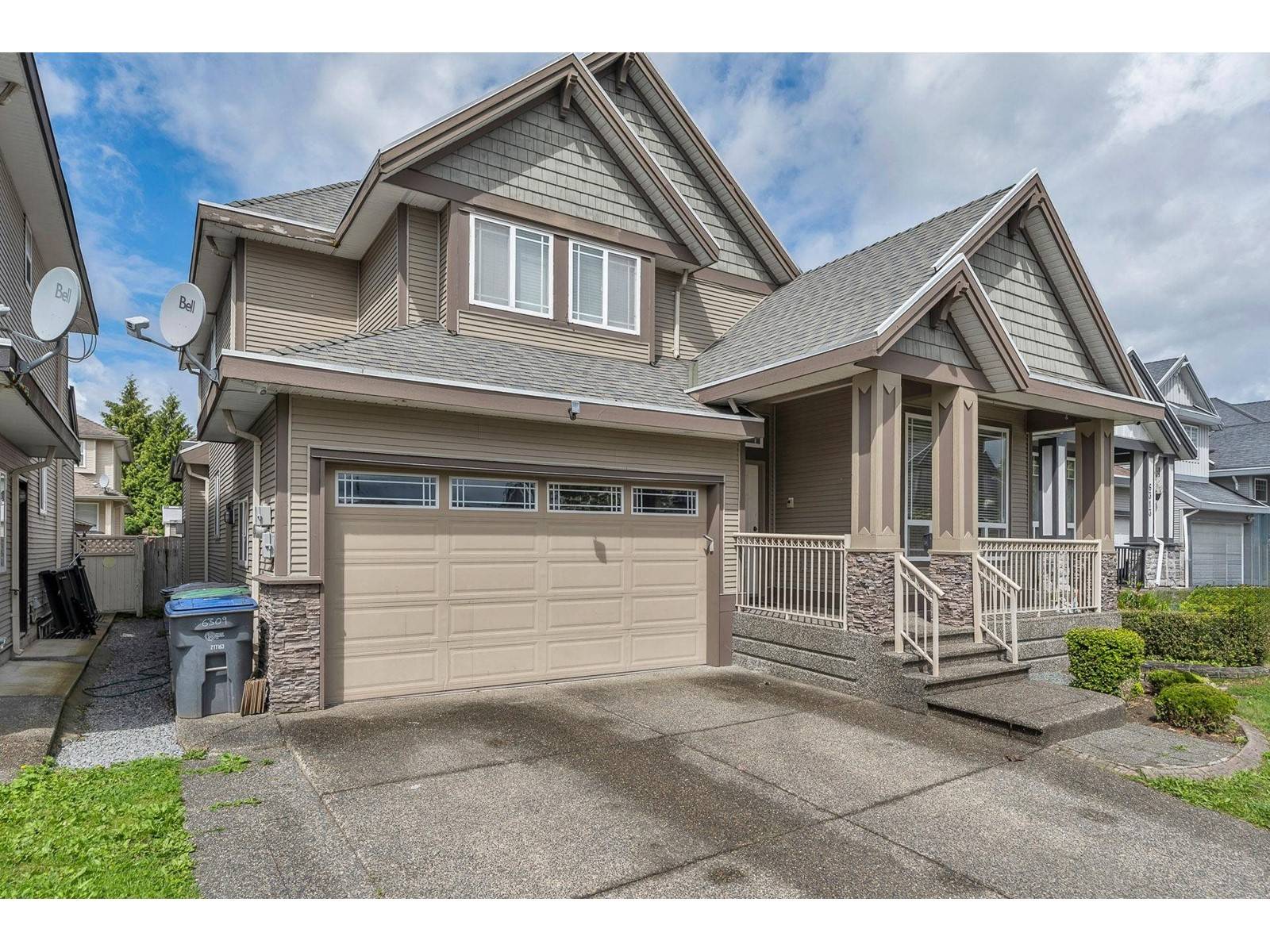 Surrey, BC V3S1X3,6309 167B STREET