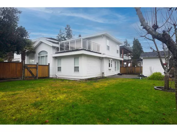 White Rock, BC V4B4P8,1388 LEE STREET