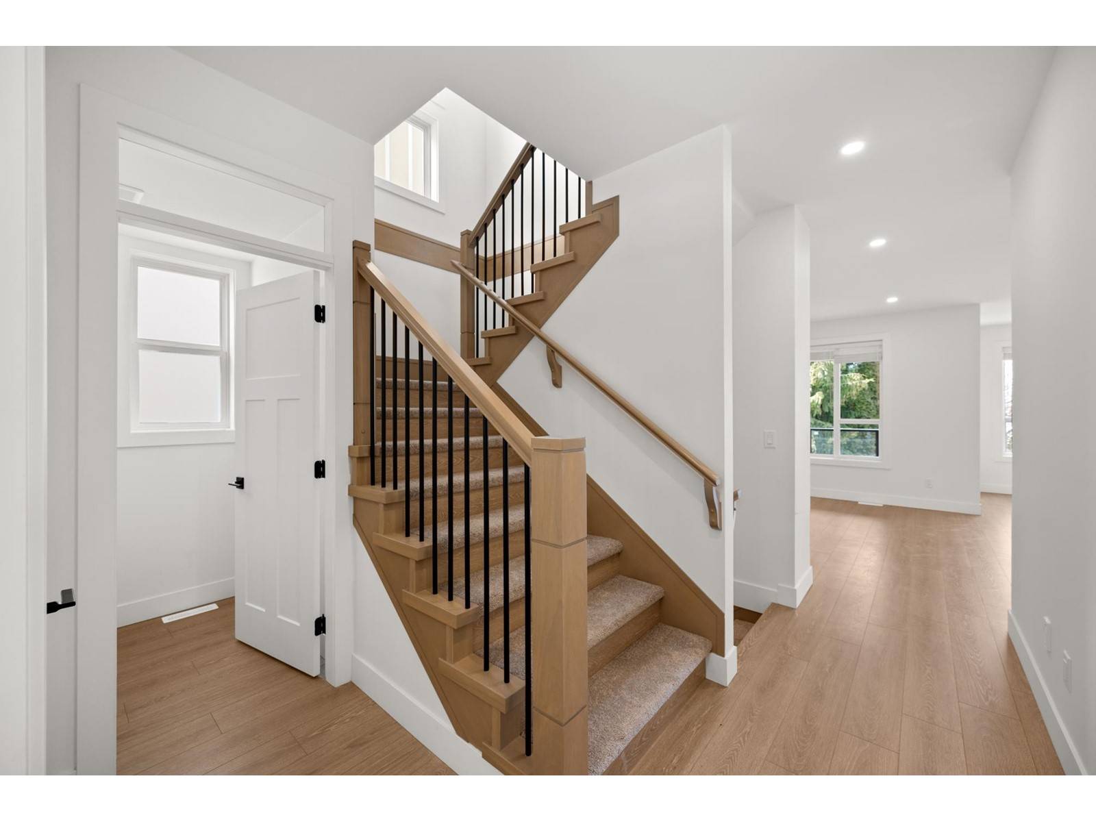 Abbotsford, BC V3G0B6,4217 OLD CLAYBURN #20