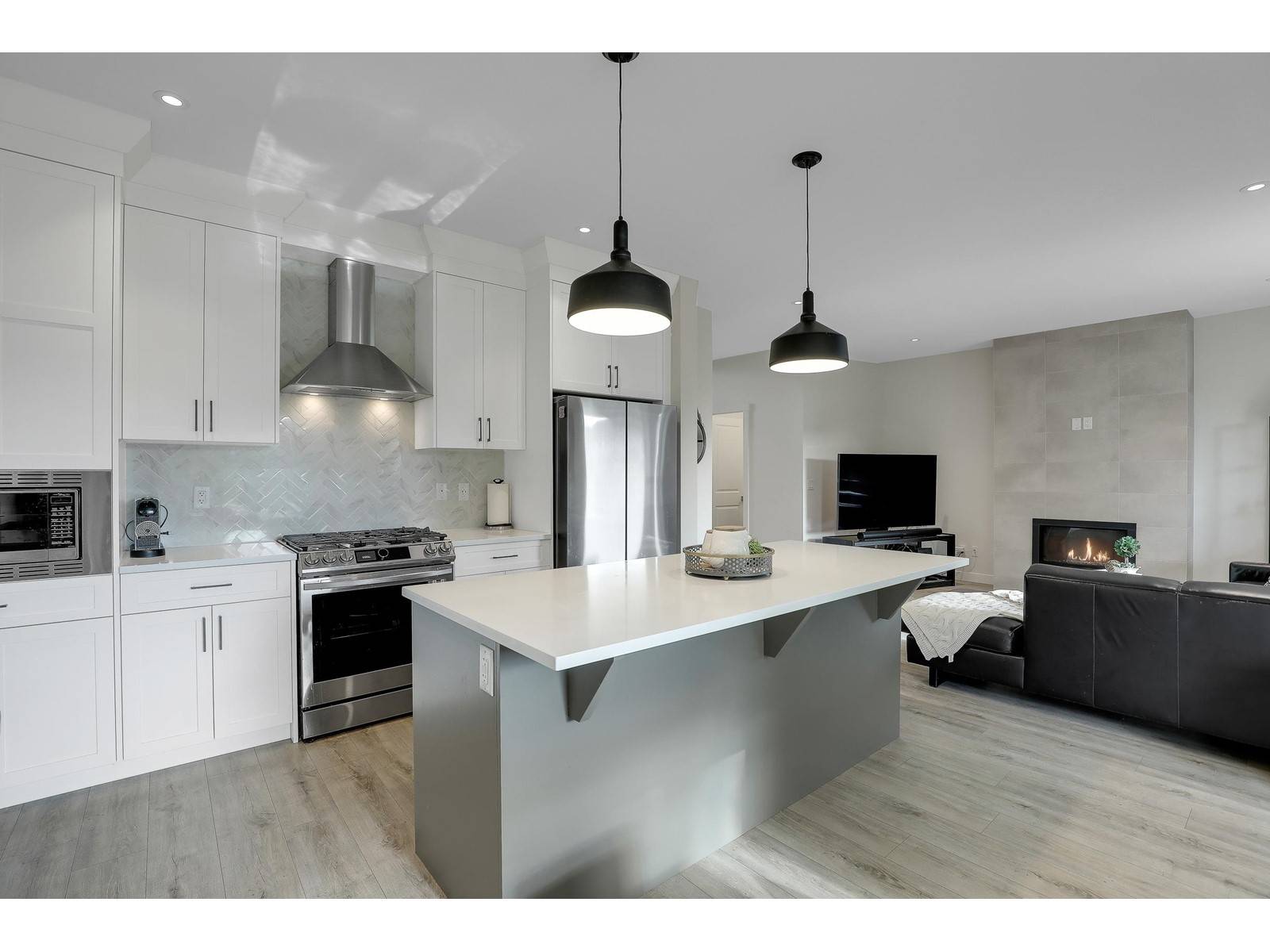 Langley, BC V2Y0Y8,8303 203A STREET