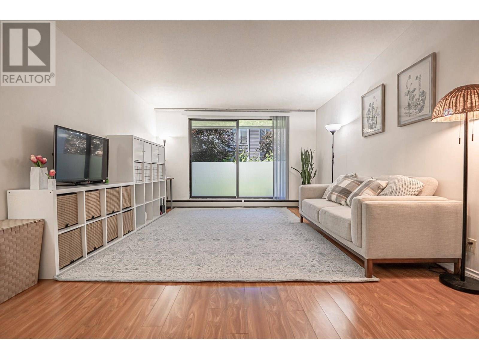 Richmond, BC V6X2H1,5471 ARCADIA RD #203