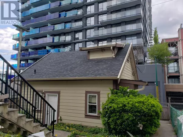Vancouver, BC V5R4J5,5045 PAYNE STREET