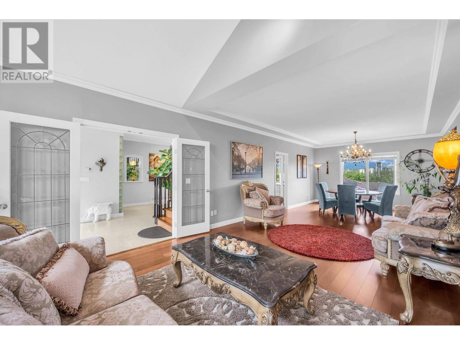 Burnaby, BC V3N4W9,7548 SEQUOIA ROAD