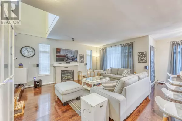 Port Moody, BC V3H0B3,55 HAWTHORN DR #29