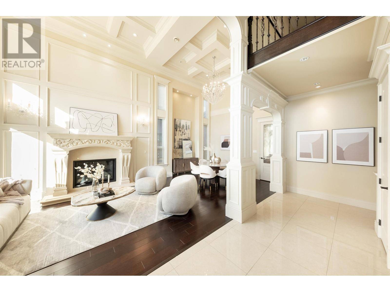 Richmond, BC V7E1M5,9340 CHAPMOND CRESCENT