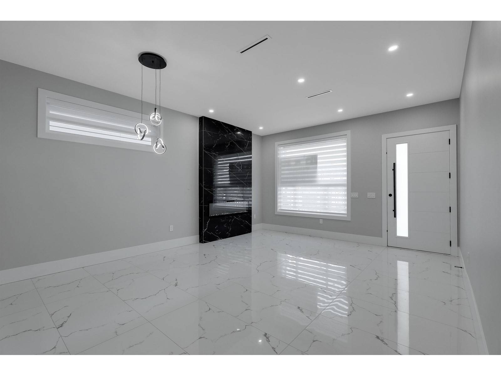 Surrey, BC V3S6N4,14750 62A AVENUE