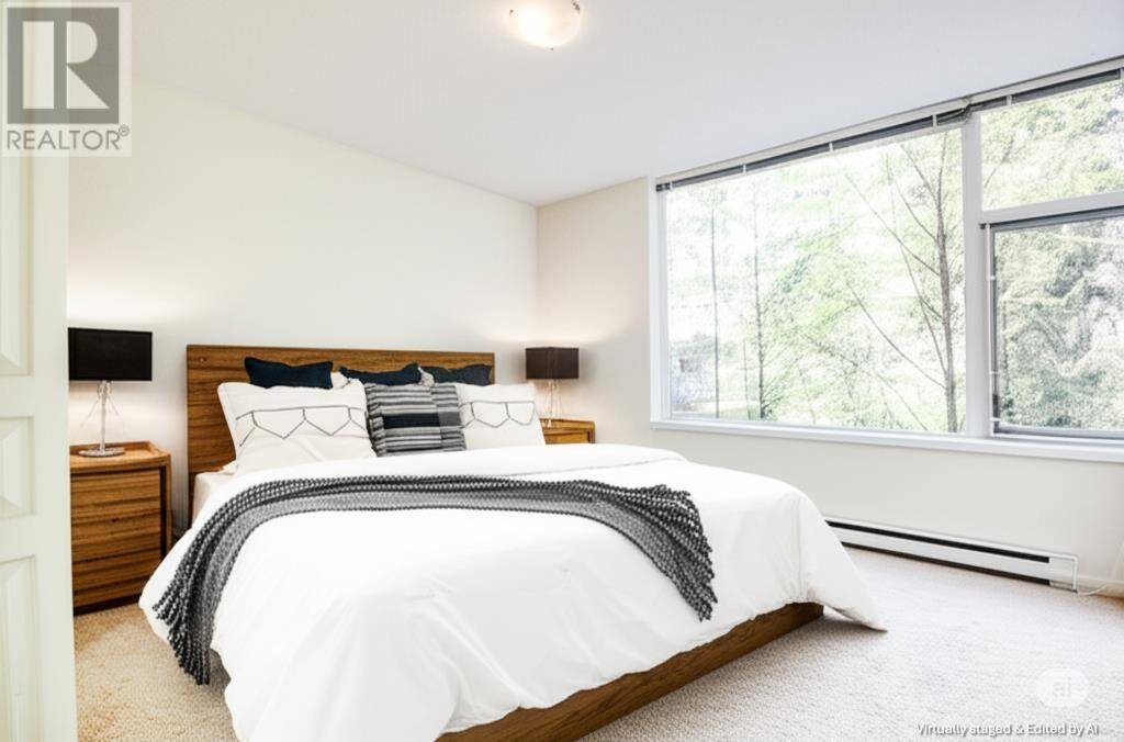 Burnaby, BC V5A4X7,9288 UNIVERSITY CRES #004
