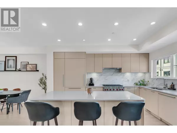 Pitt Meadows, BC V3Y0G6,19451 SUTTON AVE #58