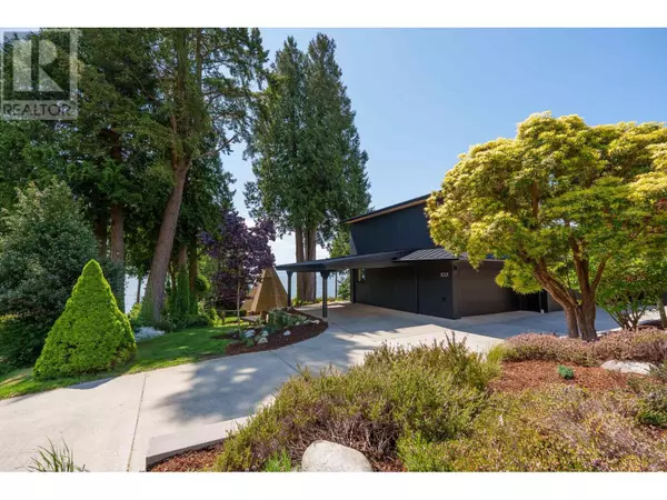 Gibsons, BC V0N1V3,107 MAHAN ROAD