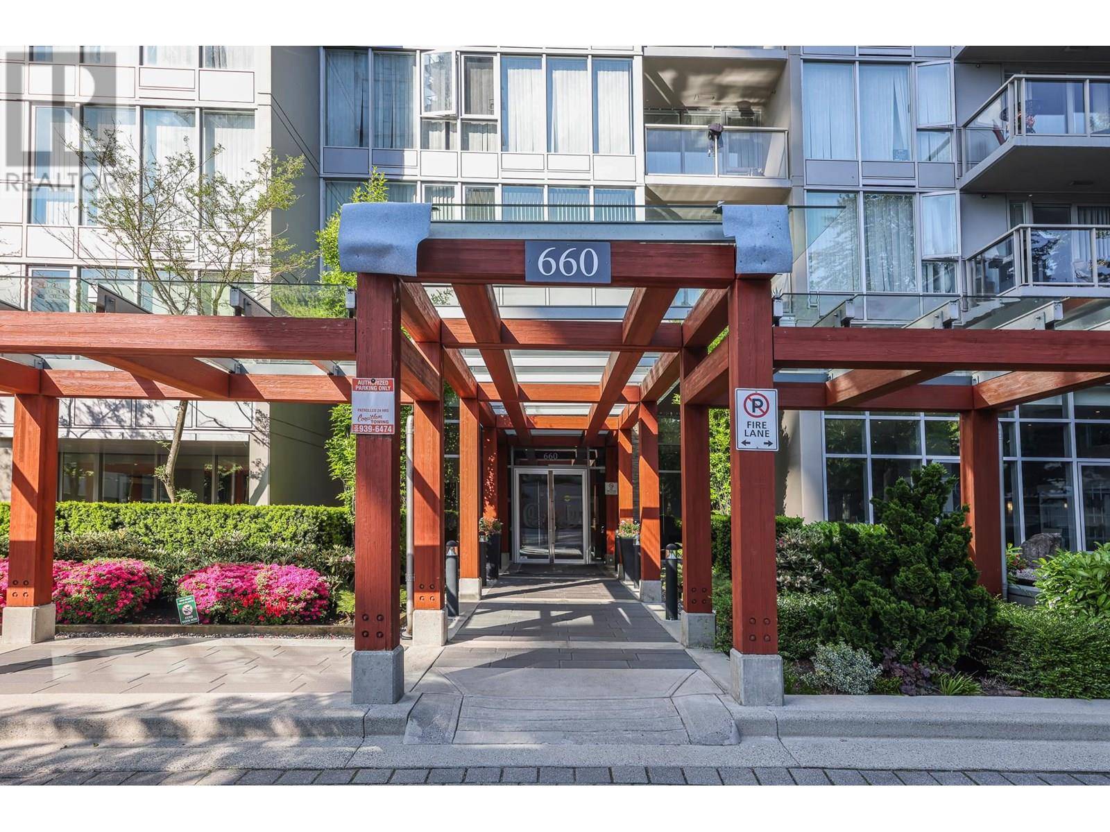 Port Moody, BC V3H0B7,660 NOOTKA WAY #2608