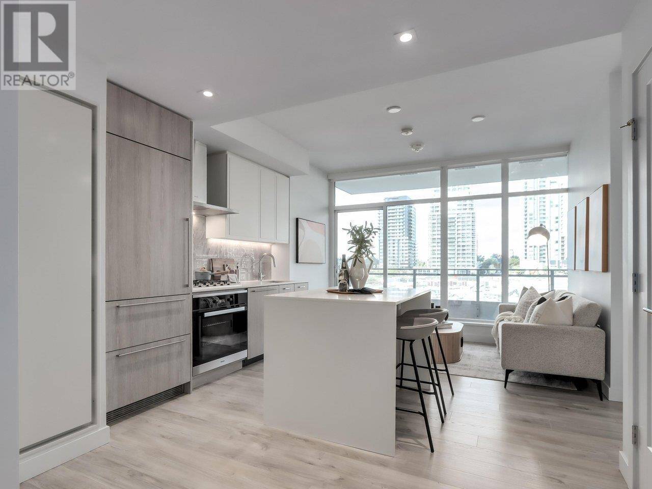 2288 ALPHA AVE #404, Burnaby, BC V5C0L9