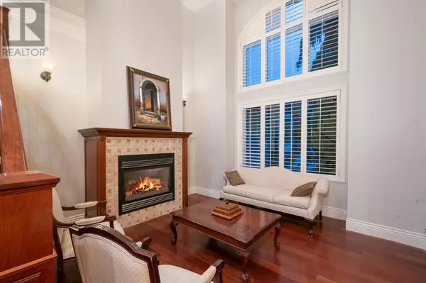 Belcarra, BC V3H4R8,3732 MARINE AVENUE