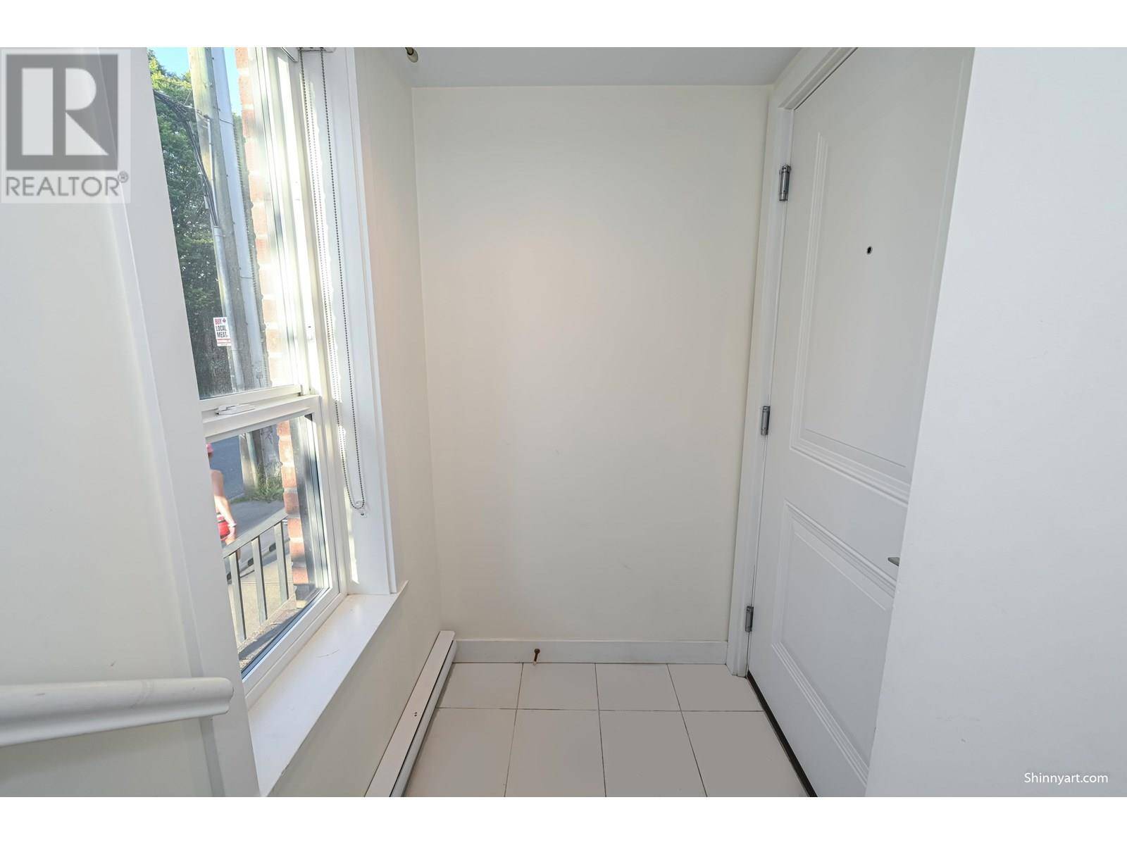 Vancouver, BC V6H1A4,1190 West 6TH AVE #201