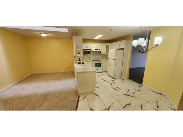 Abbotsford, BC V2T2V7,2626 COUNTESS ST #411