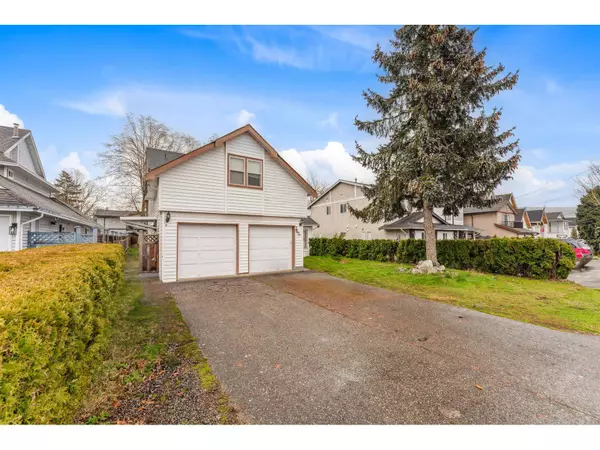 7652 124 STREET, Surrey, BC V3W3X5