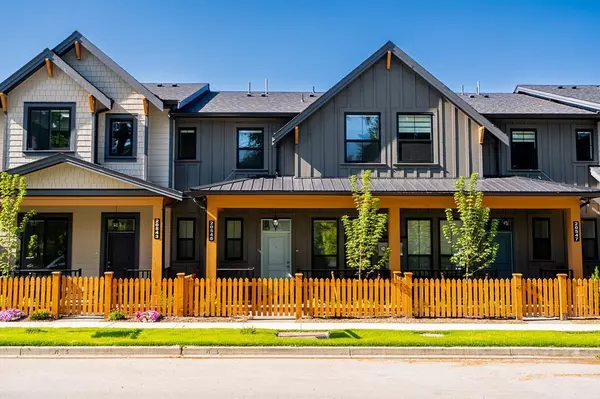 20545 74B AVENUE, Langley, BC V2Y3S8