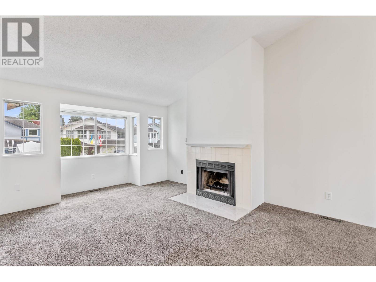 Maple Ridge, BC V2X0K8,22421 MORSE CRESCENT