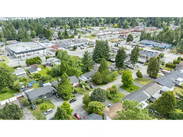 Surrey, BC V3R1V2,14735 107A AVENUE