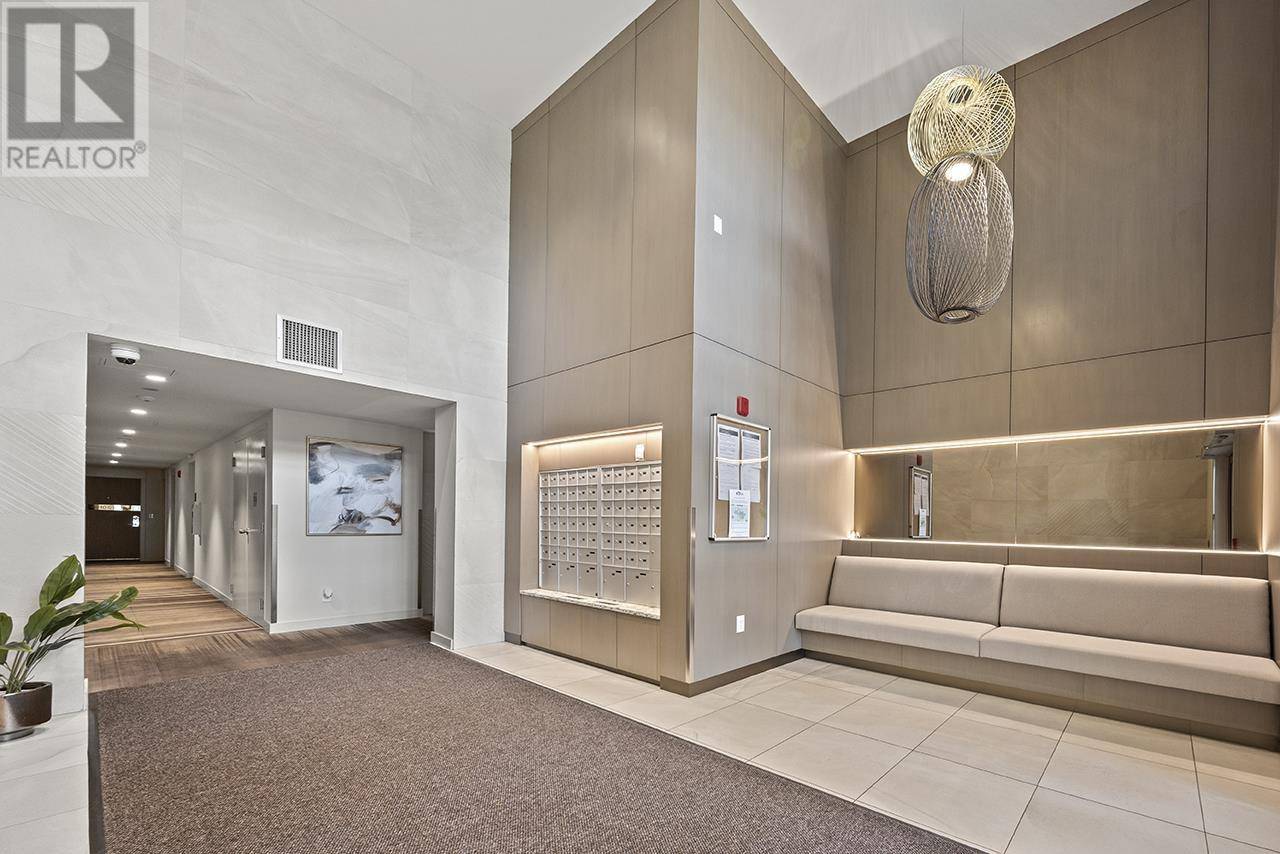 Vancouver, BC V5Z2Z6,5289 CAMBIE ST #214