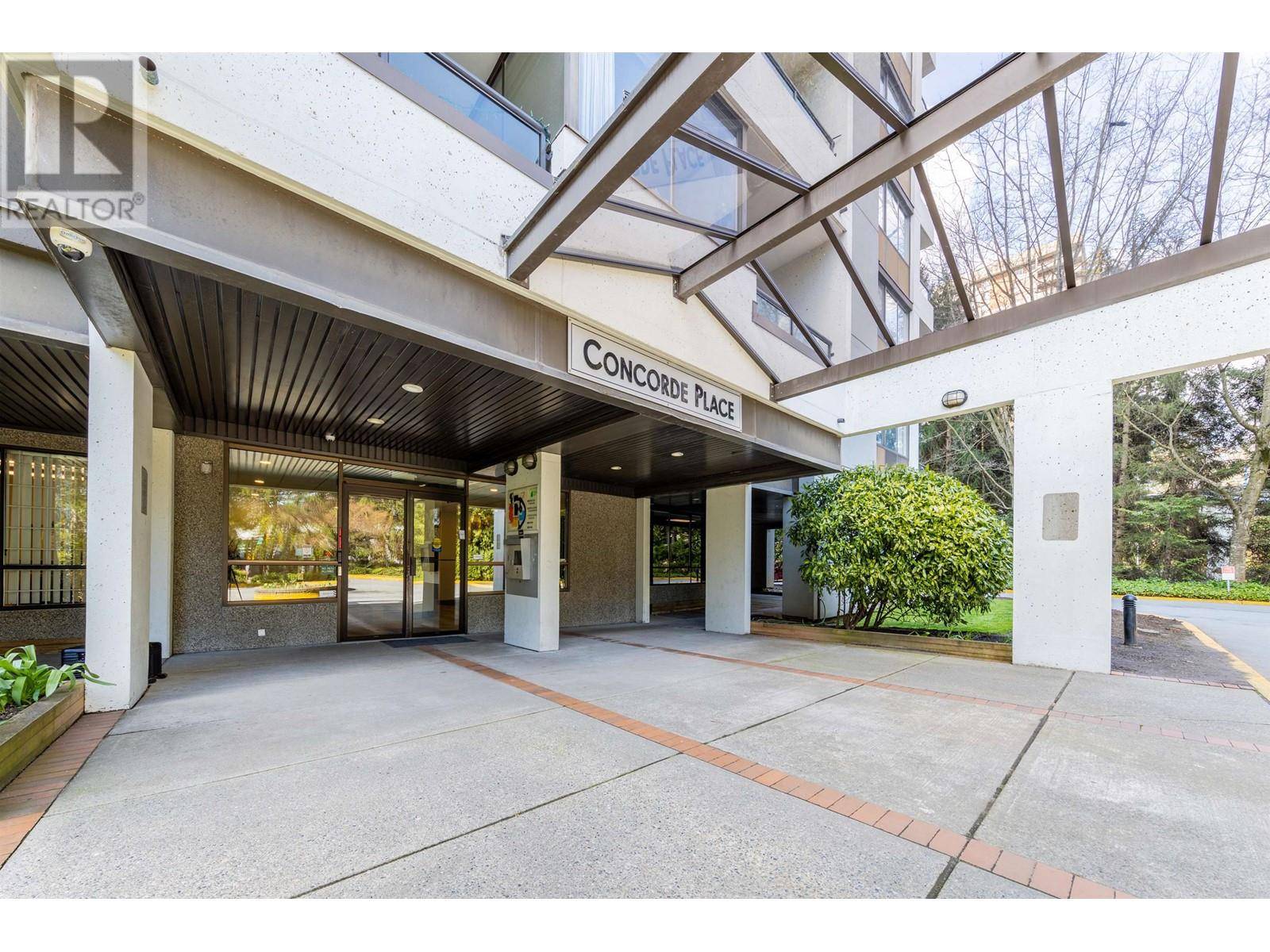 9521 CARDSTON CT #204, Burnaby, BC V3N4R8