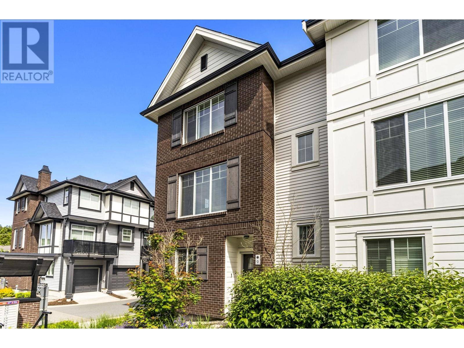 11272 240 ST #9, Maple Ridge, BC V2W0J8