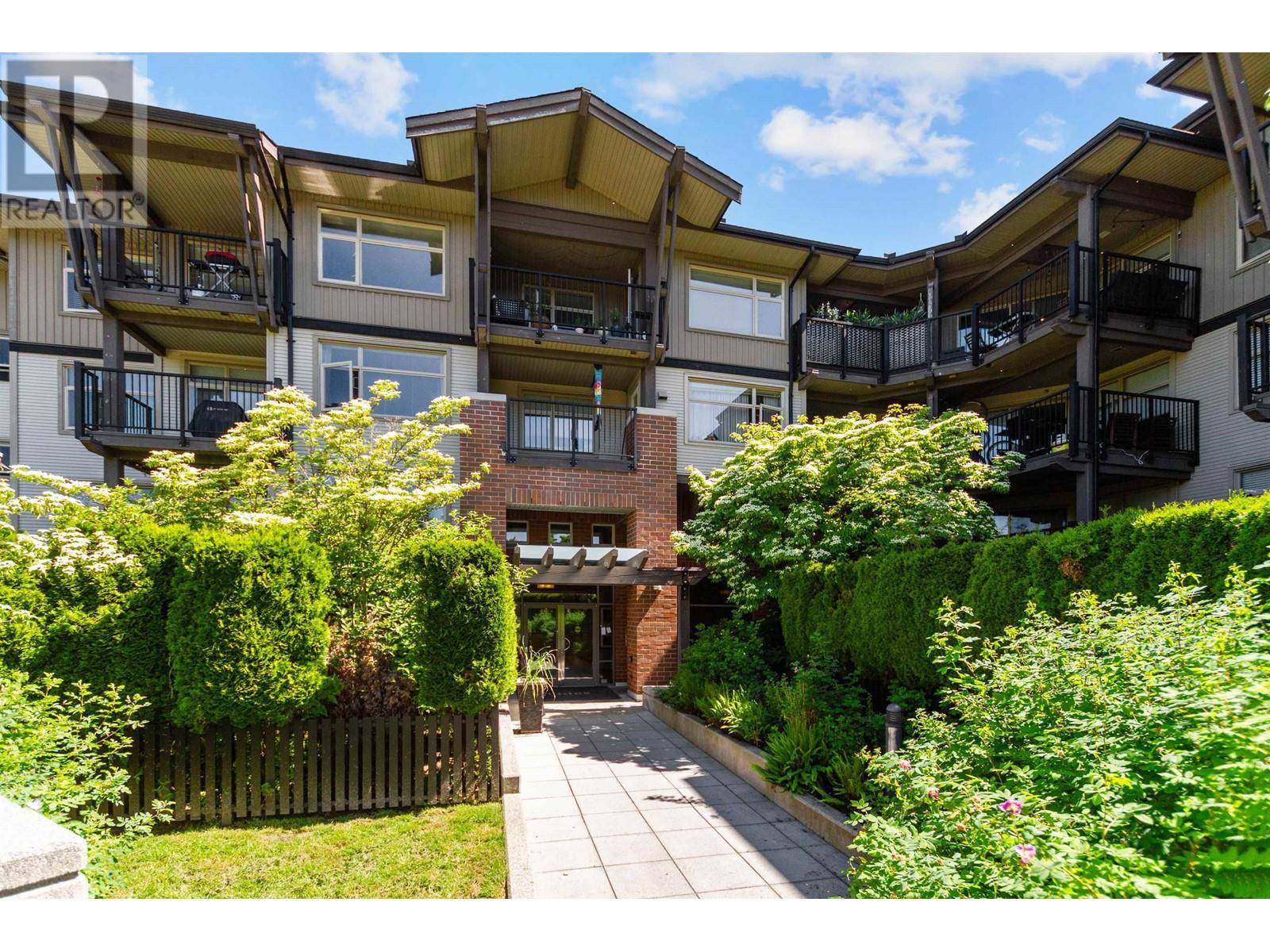 400 KLAHANIE DR #315, Port Moody, BC V3H5K9