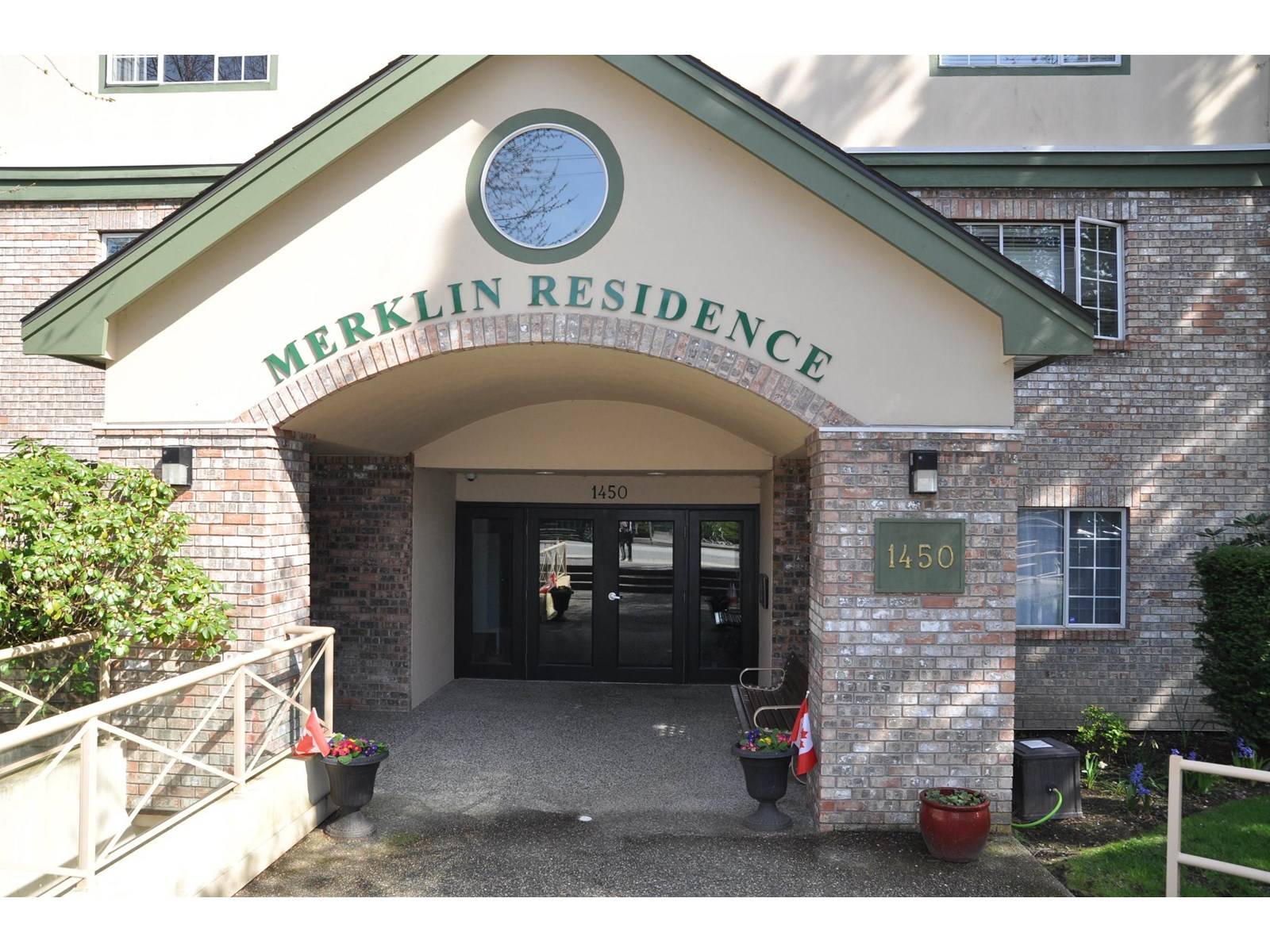 1450 MERKLIN #312, White Rock, BC V4B4C3