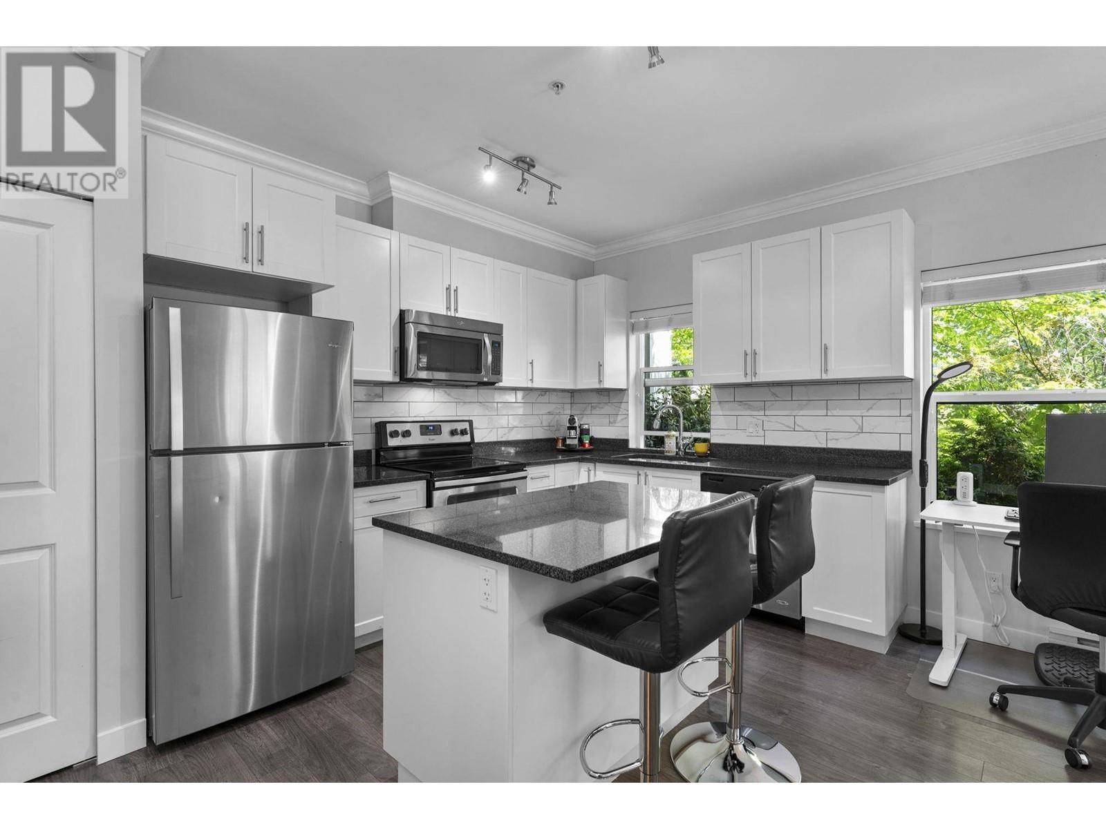Maple Ridge, BC V2X9H1,11580 223 ST #108