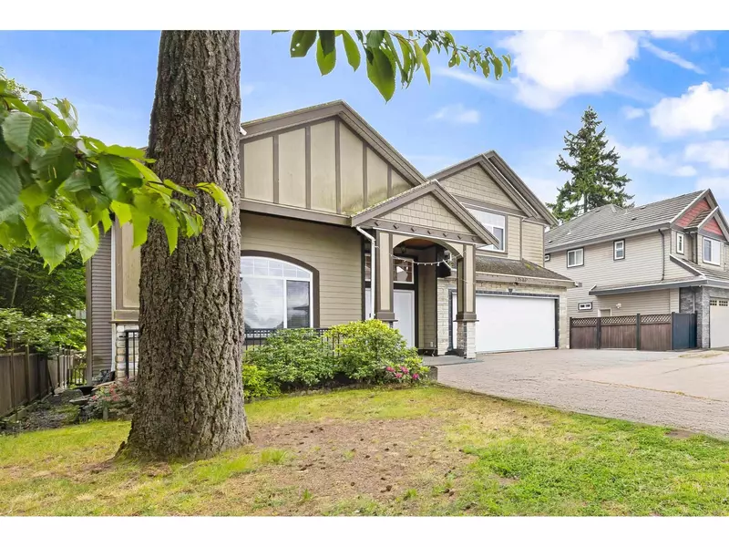 12646 60A AVENUE, Surrey, BC V3X0A7