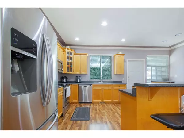 Mission, BC V2V6Z6,33577 12 AVENUE