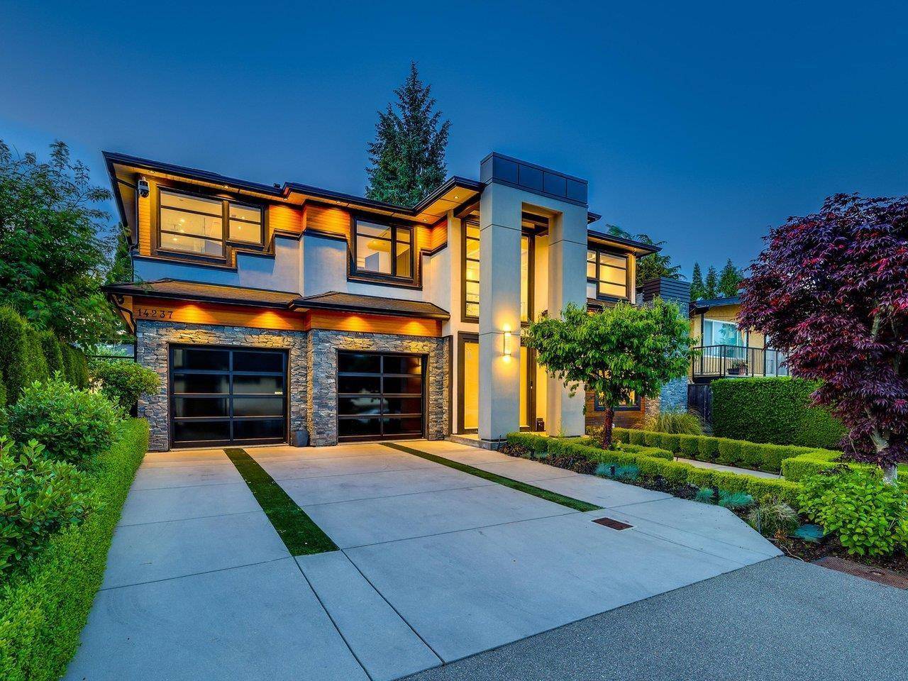 Surrey, BC V4B2S9,14237 VINE AVENUE