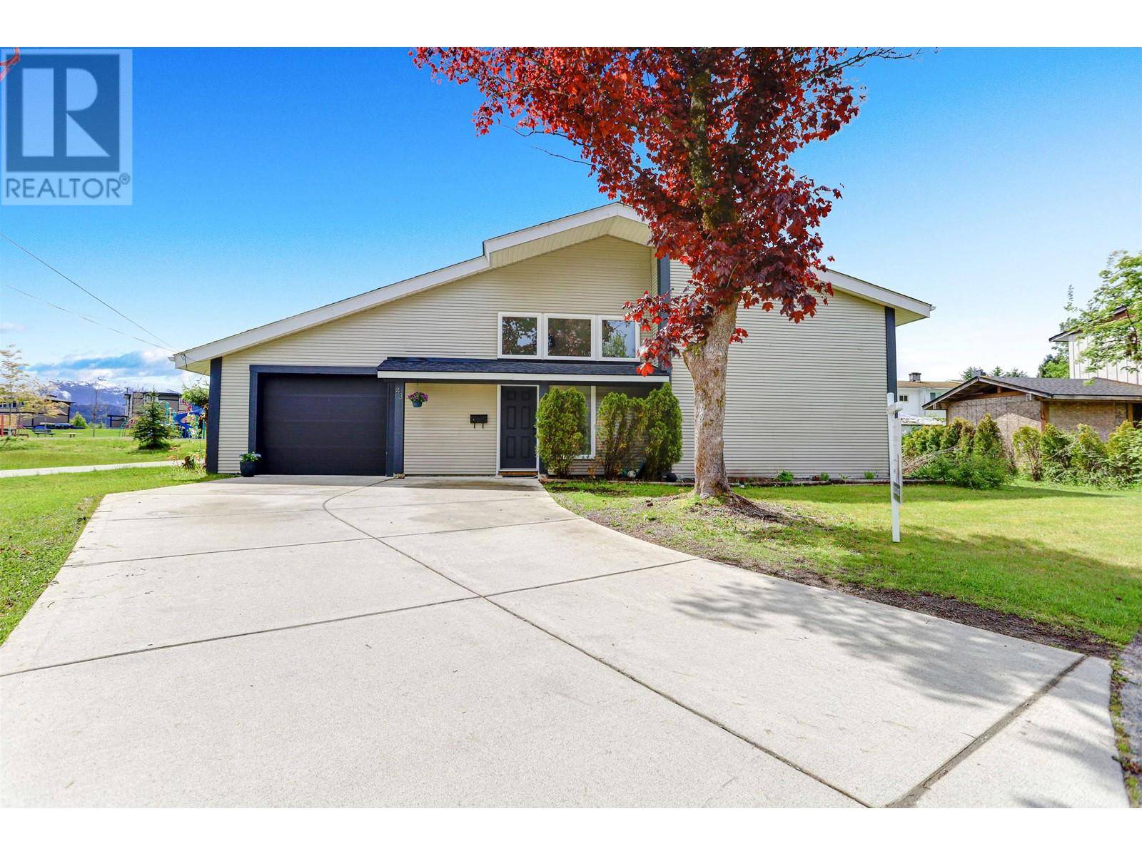 43 PINTAIL STREET, Kitimat, BC V8C1L8