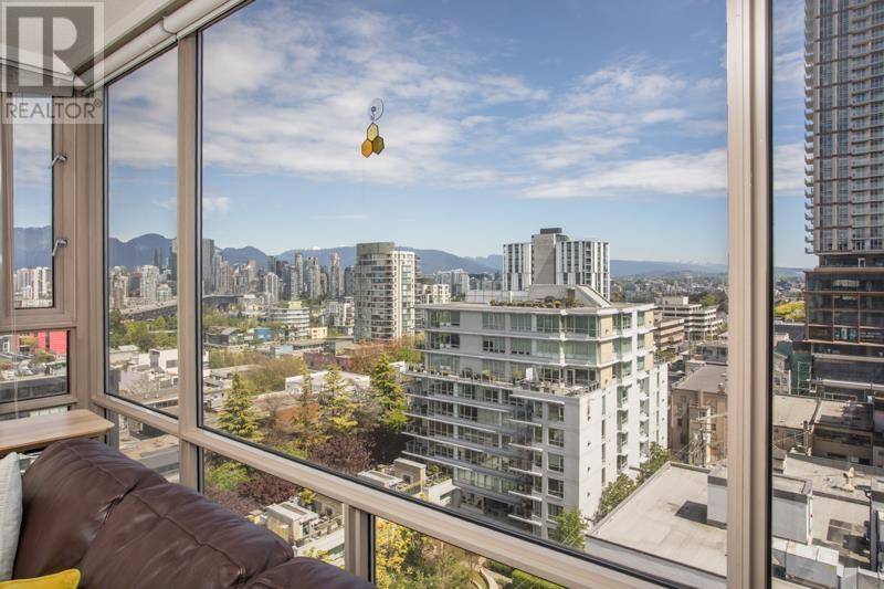 Vancouver, BC V6J4R8,1590 West 8TH AVE #1304