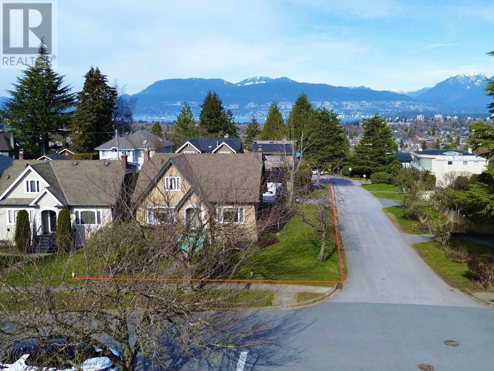 Vancouver, BC V6L1Z1,2805 W 30TH AVENUE